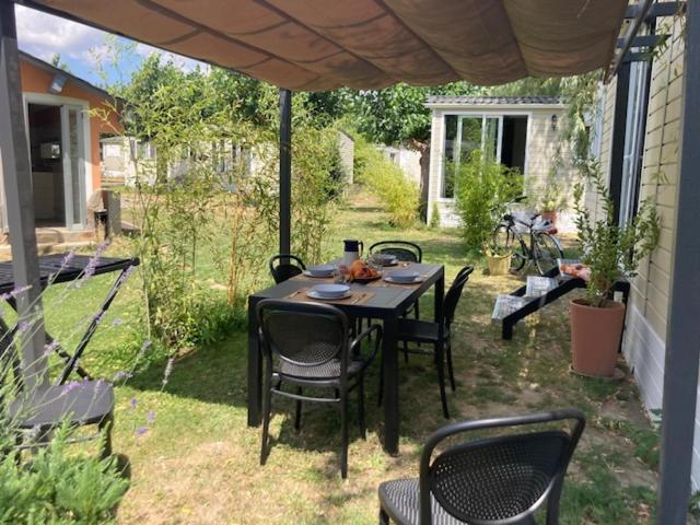 Camping Mas Piques บูร์ก-มาดาม ภายนอก รูปภาพ