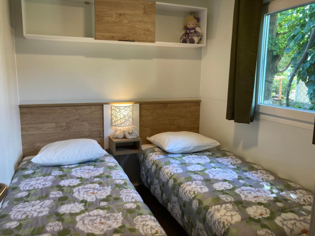 Camping Mas Piques บูร์ก-มาดาม ภายนอก รูปภาพ
