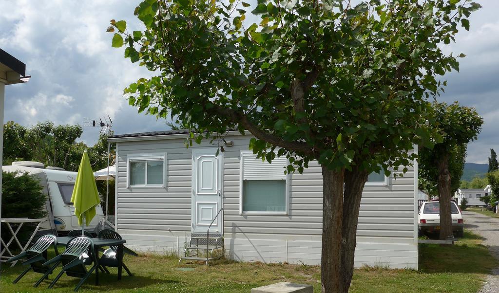Camping Mas Piques บูร์ก-มาดาม ภายนอก รูปภาพ